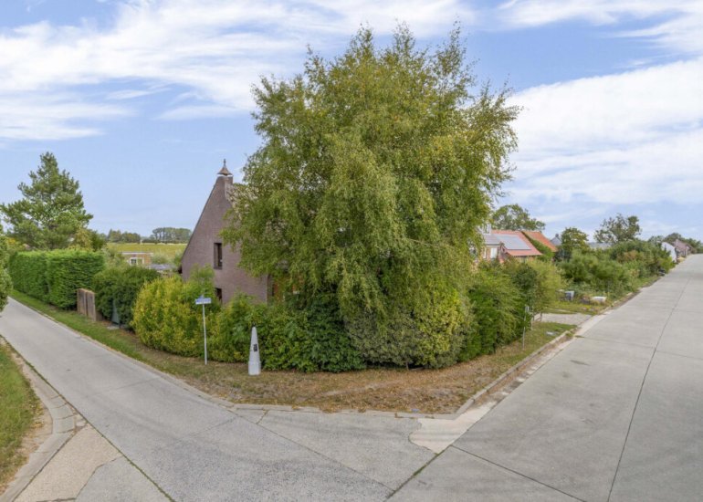  Vrijedijk 11, Ijzendijke