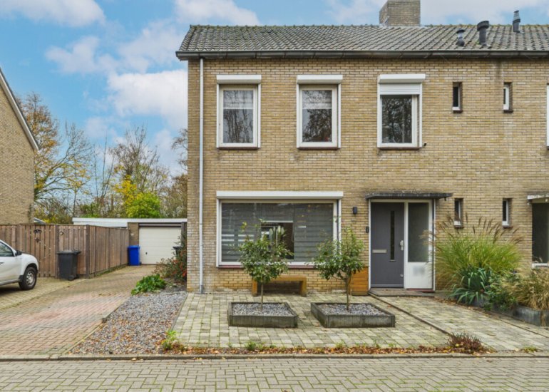  Madame Curiestraat 19, Terneuzen