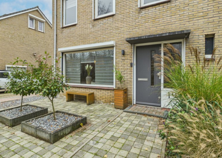  Madame Curiestraat 19, Terneuzen