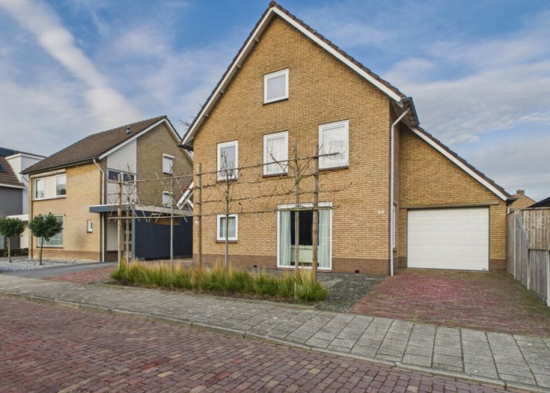  van Middelhovenstraat 49, Axel