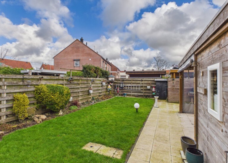  ds. Raamshof 33, Hoek