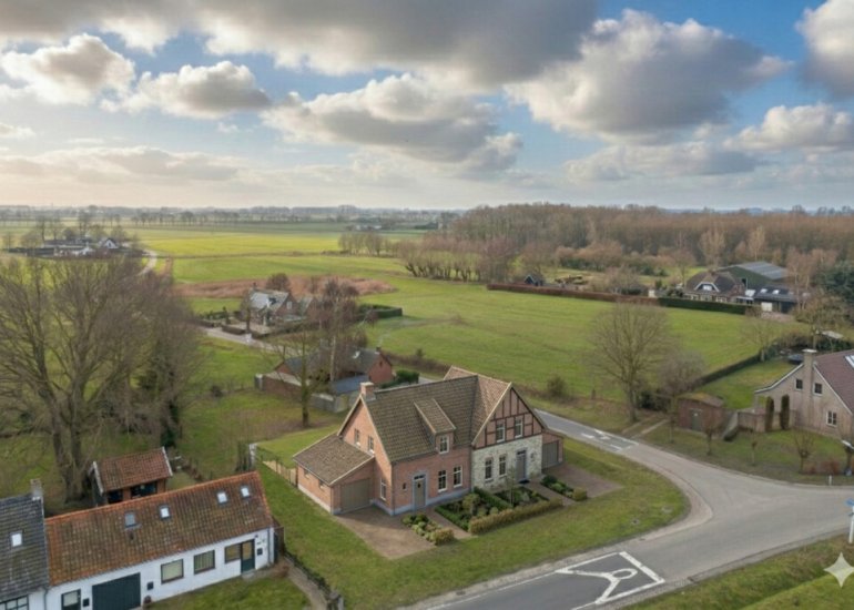  Zandstraat 77, Hulst