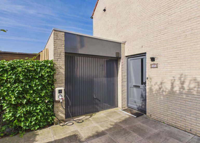  Aendijkestraat 17, Axel