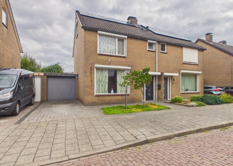  Piet Heinstraat 15, Kloosterzande