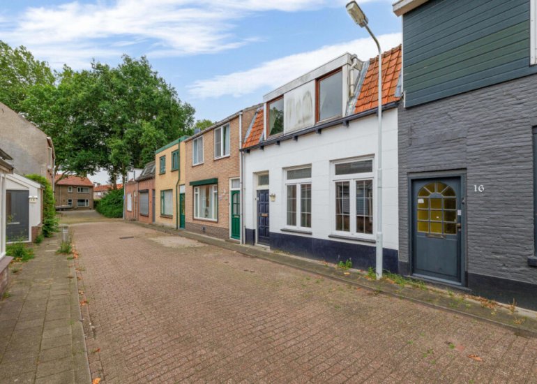  Nieuwstraat 18, Ijzendijke