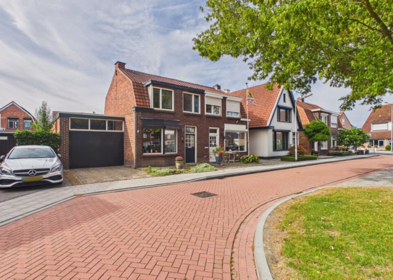  Bijlokeplein 10, Axel