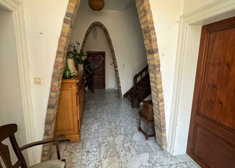  Schoolstraat 2, Hoofdplaat