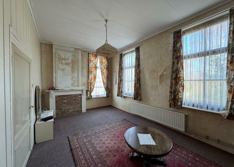  Schoolstraat 2, Hoofdplaat