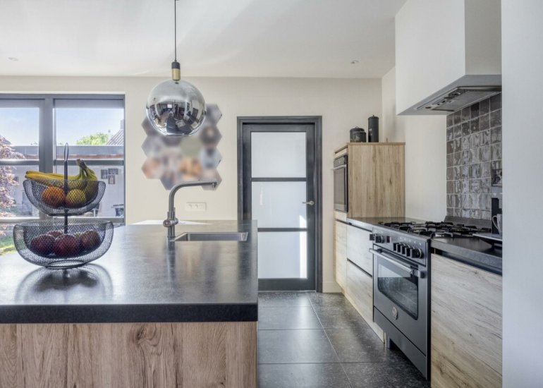  Aagje Dekenstraat 23, Terneuzen