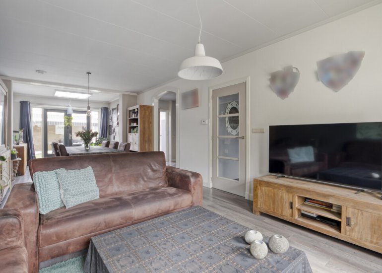 Anemonenlaan 18, Hoek