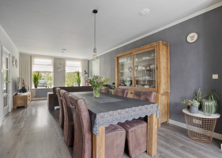 Anemonenlaan 18, Hoek