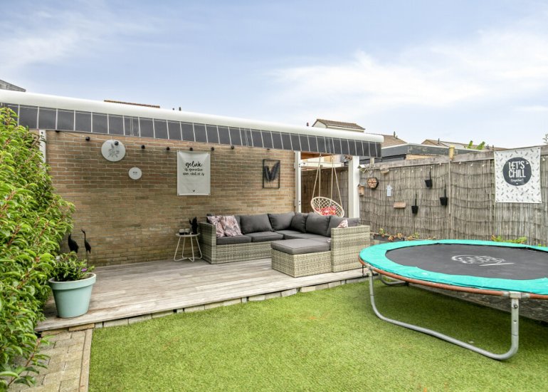 Anemonenlaan 18, Hoek