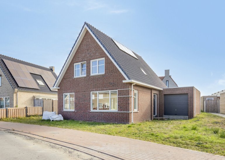 Kokmeeuw 2, Terneuzen