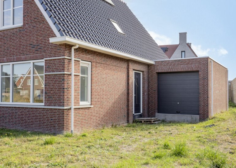 Kokmeeuw 2, Terneuzen