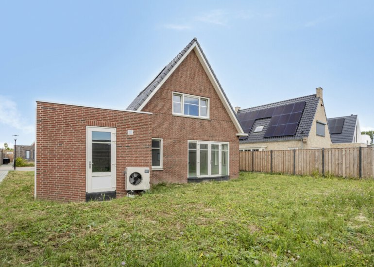 Kokmeeuw 2, Terneuzen