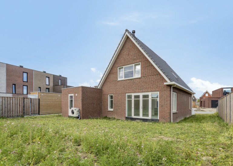 Kokmeeuw 2, Terneuzen