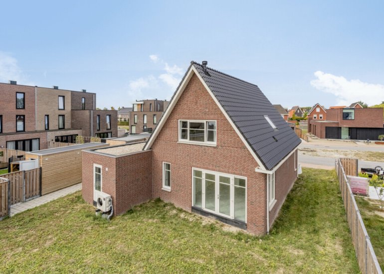 Kokmeeuw 2, Terneuzen