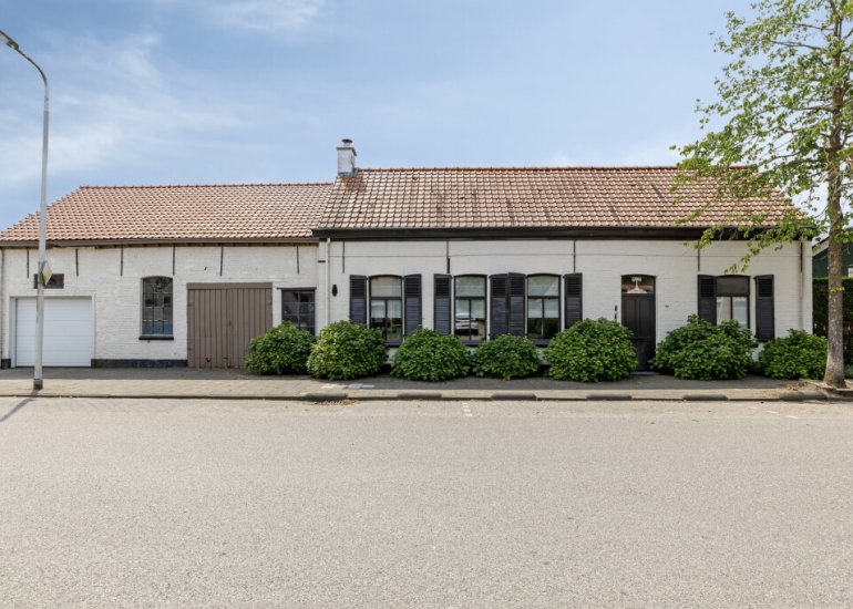 Zandstraat 159, Sas Van Gent