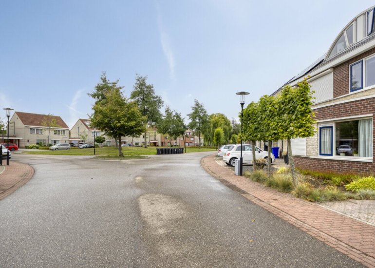  Parelmoerboog 51, Terneuzen