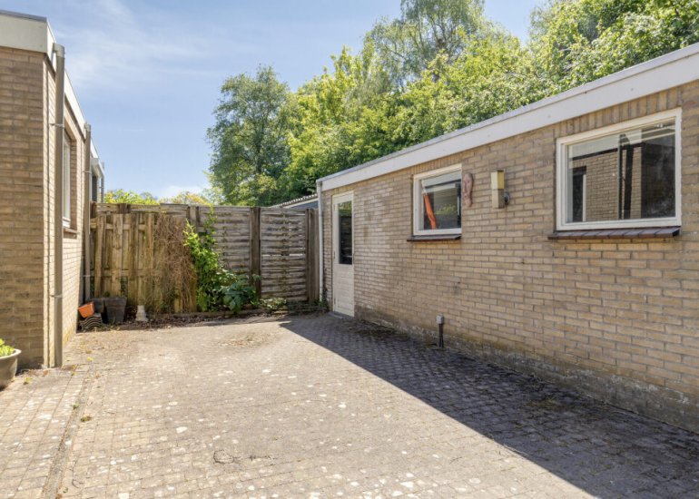  Madame Curiestraat 17, Terneuzen