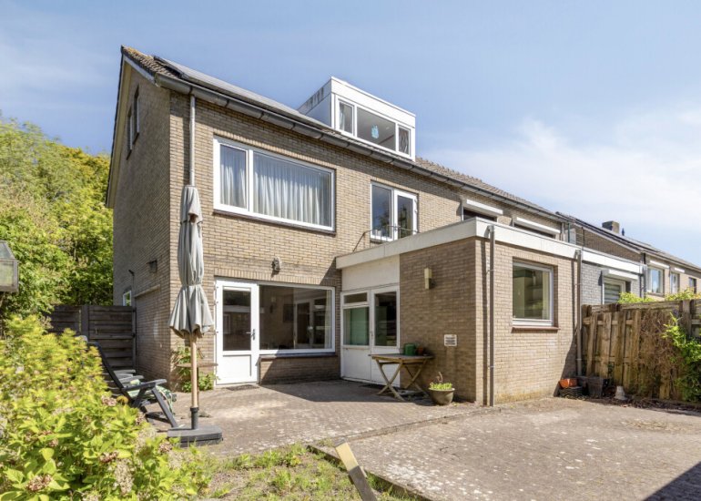  Madame Curiestraat 17, Terneuzen