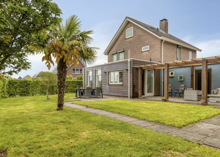  ds. Raamshof 2, Hoek