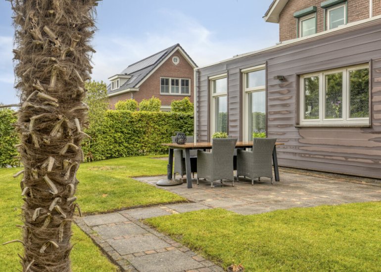  ds. Raamshof 2, Hoek