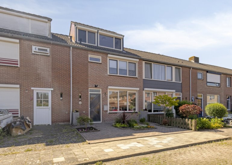  Azaleastraat 11, Hoek