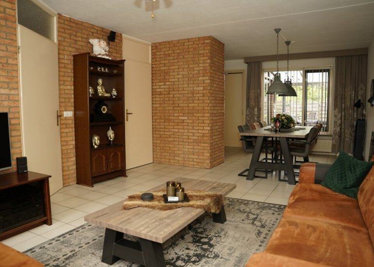  Grote Beer 34D, Oostburg