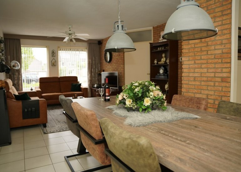  Grote Beer 34D, Oostburg