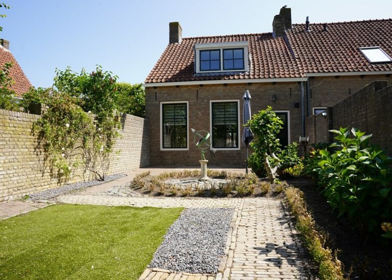  Haven 5, Sluis
