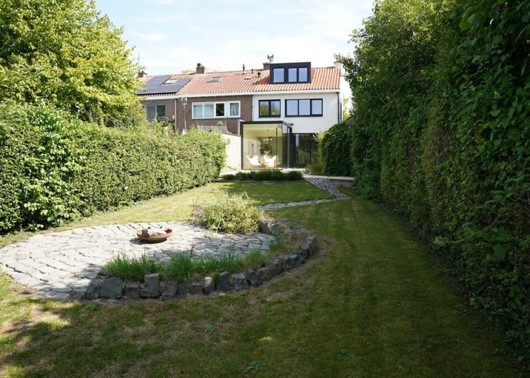 Oostburgsestraat 8, Zuidzande