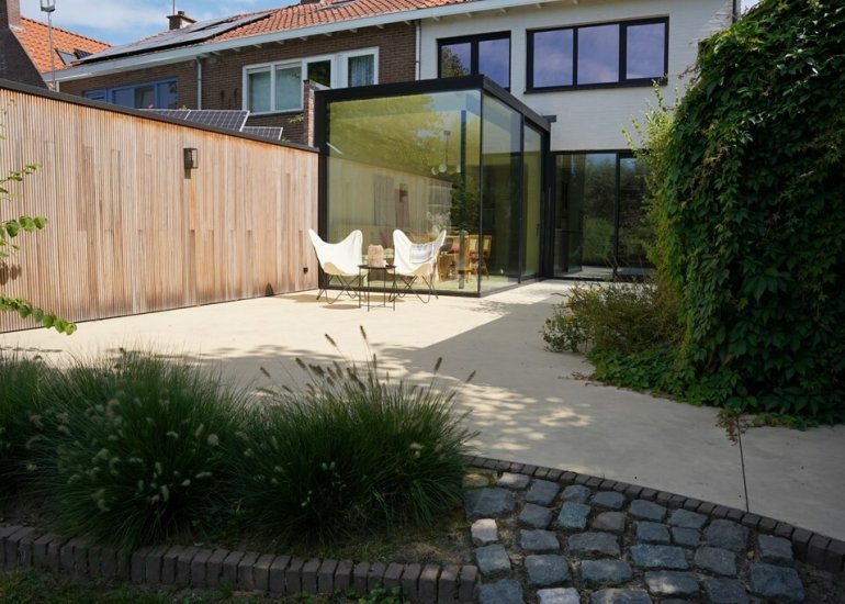 Oostburgsestraat 8, Zuidzande