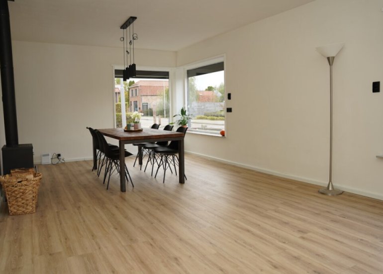  Mgr. De Backerestraat 1, Eede