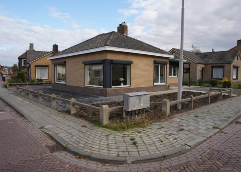  Mgr. De Backerestraat 1, Eede