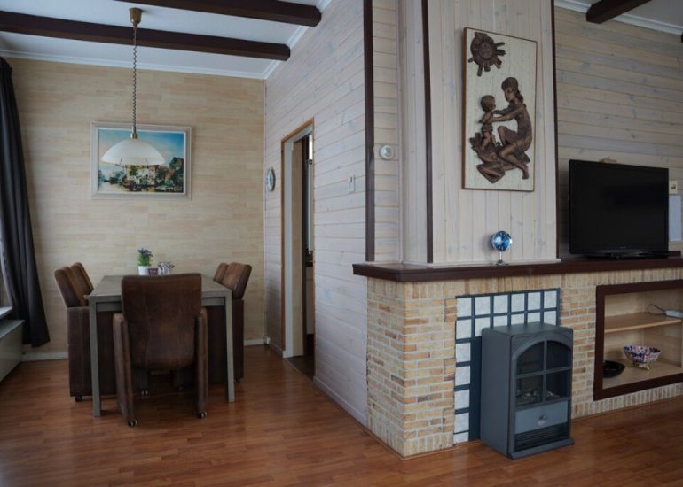  Bredestraat 24, Oostburg