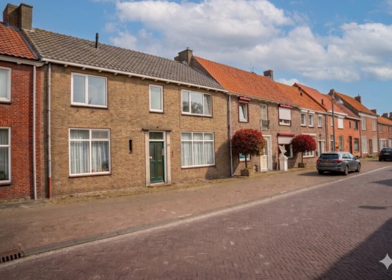  Dorpsstraat 22, Schoondijke