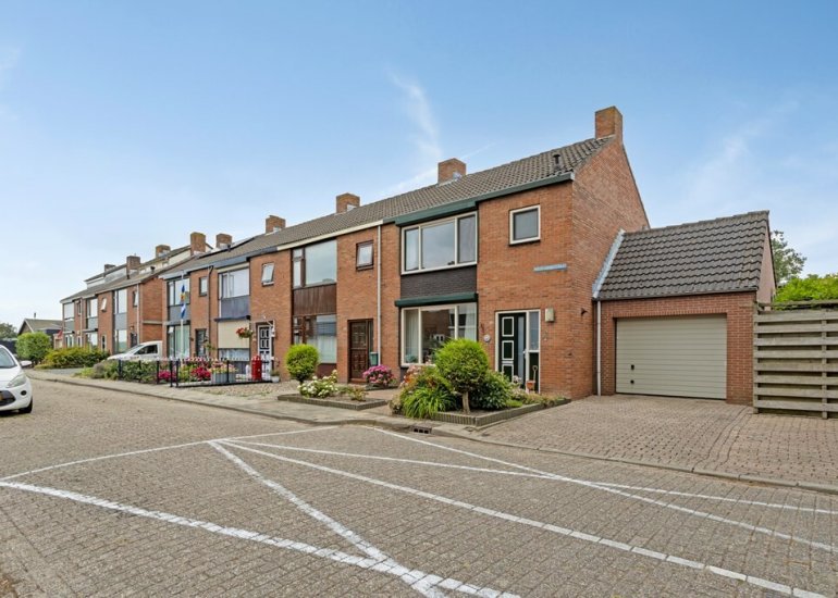  Wilhelminastraat 2, Hoek