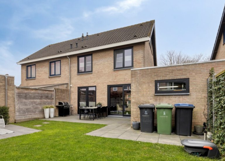  van Vollenhovenstraat 21, Hulst