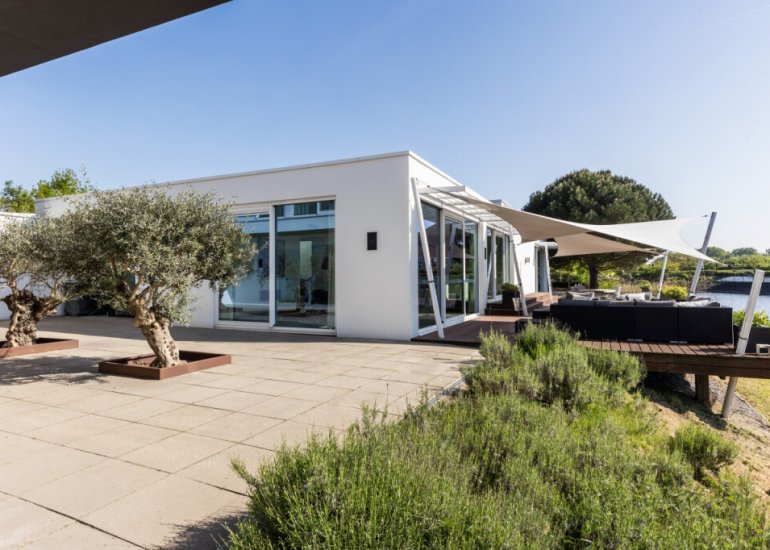  Waterlelie 15, Terneuzen