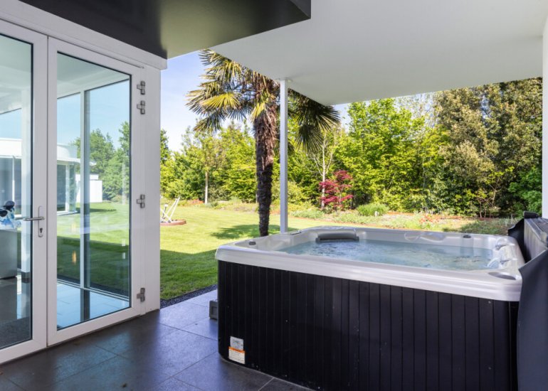  Waterlelie 15, Terneuzen