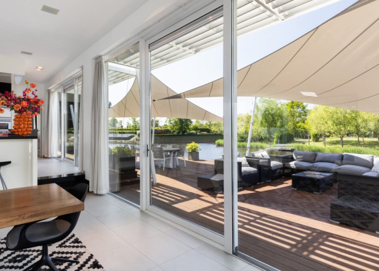  Waterlelie 15, Terneuzen