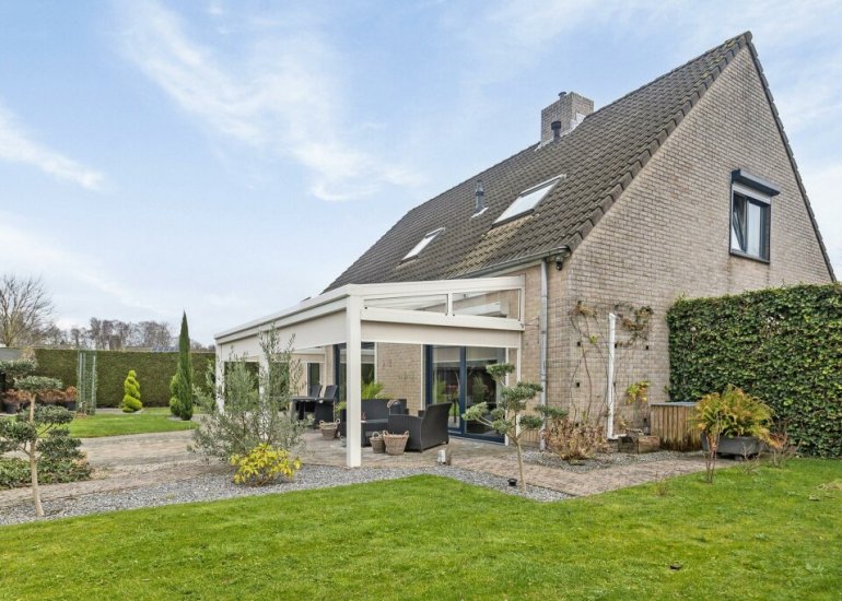 Johan Bastingstraat 1, Koewacht