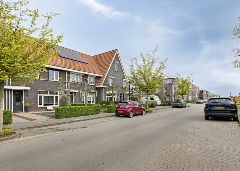  Vogellaan 64, Terneuzen