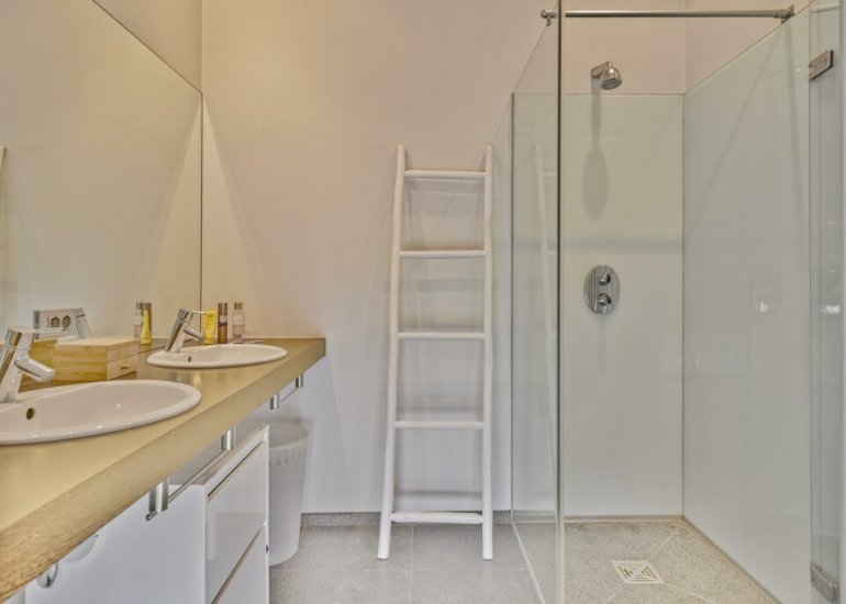 Willem Barentszlaan 12, Hulst