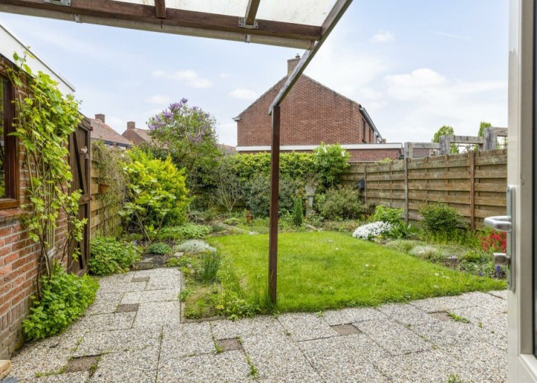  Aagje Dekenstraat 16, Terneuzen