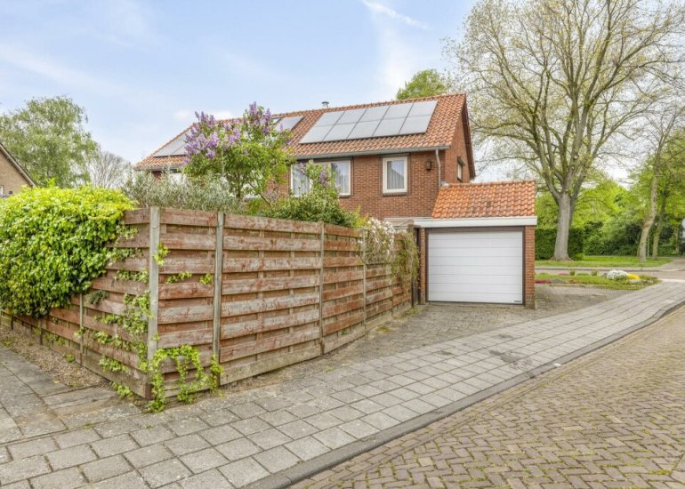  Aagje Dekenstraat 16, Terneuzen