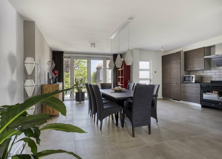  Lange Heerenstraat 9, Schoondijke