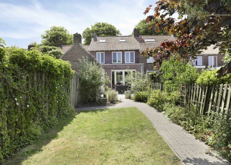 Lange Heerenstraat 9, Schoondijke