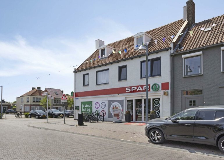  Lange Heerenstraat 9, Schoondijke